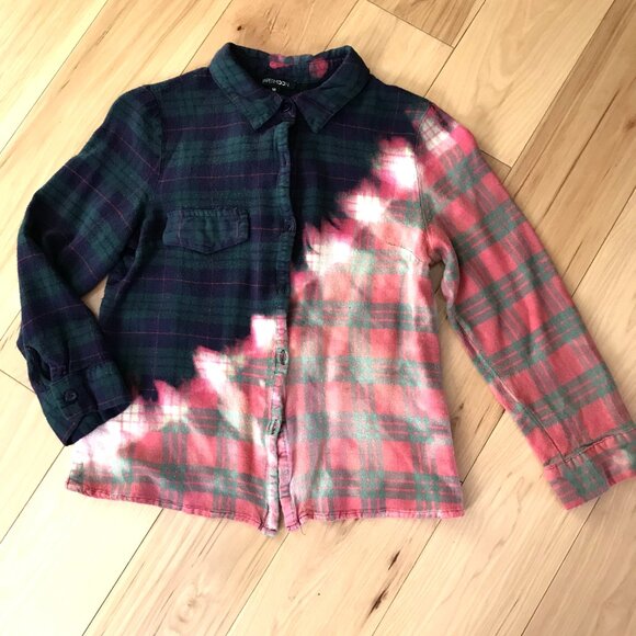 Upcycled Bleached Flannel Shirt, Juniors Medium: Cropped Style Distressed Top - Picture 4 of 9